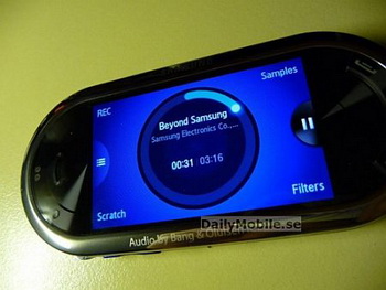 samsung m7600